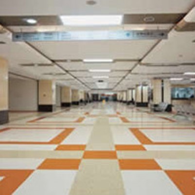 环氧彩砂地坪施工 环氧彩砂地坪施工